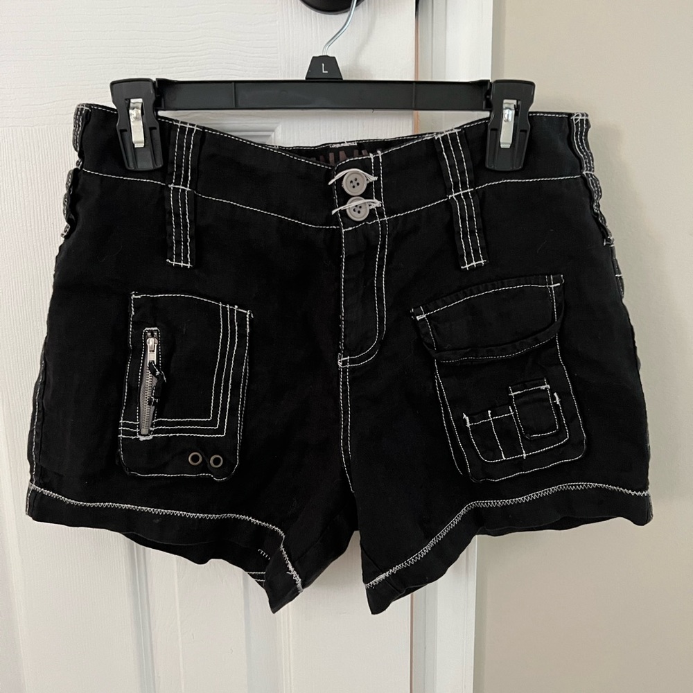 Johnny Was Black shorts with white stitching size 2
